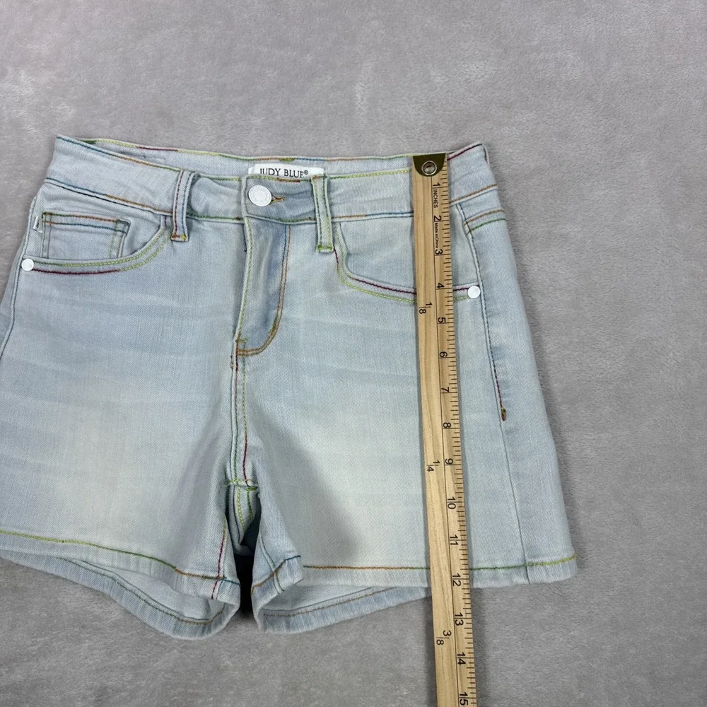Judy Blue Denim Shorts Light Wash Womens Small Rainbow Stitch